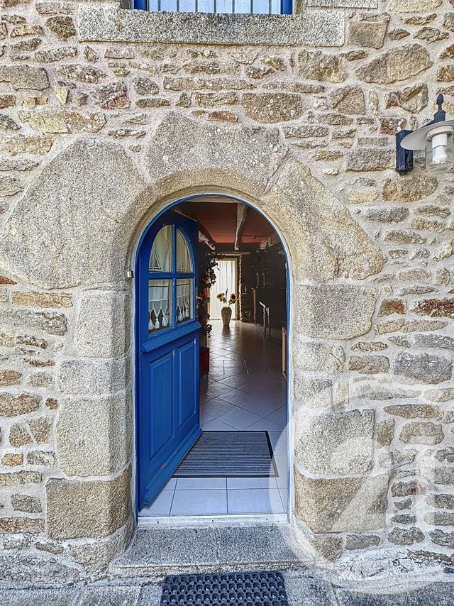 maison à vendre - 8 pièces - 243.45 m2 - ST ARMEL - 56 - BRETAGNE - Century 21 Sarz'Eau Immobilier