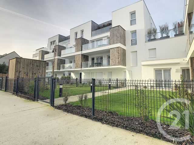 Appartement F4 à vendre - 4 pièces - 88.54 m2 - SARZEAU - 56 - BRETAGNE - Century 21 Sarz'Eau Immobilier Appartement F4 à vendre - 4 pièces - 88.54 m2 - SARZEAU - 56 - BRETAGNE - Century 21 Sarz'Eau Immobilier