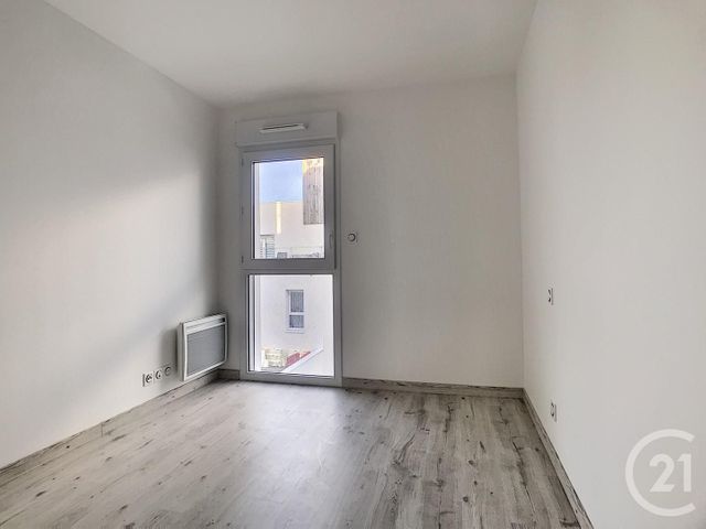 Appartement F4 à vendre - 4 pièces - 88.54 m2 - SARZEAU - 56 - BRETAGNE - Century 21 Sarz'Eau Immobilier Appartement F4 à vendre - 4 pièces - 88.54 m2 - SARZEAU - 56 - BRETAGNE - Century 21 Sarz'Eau Immobilier