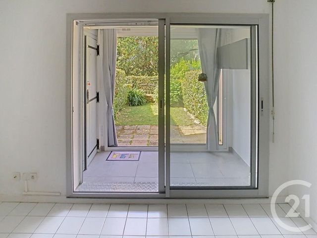 Afficher la photo en grand Appartement F2 à vendre - 2 pièces - 28.02 m2 - SARZEAU - 56 - BRETAGNE - Century 21 Sarz'Eau Immobilier
