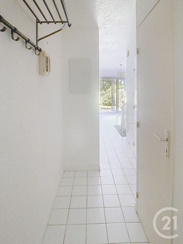 Afficher la photo en grand Appartement F2 à vendre - 2 pièces - 28.02 m2 - SARZEAU - 56 - BRETAGNE - Century 21 Sarz'Eau Immobilier
