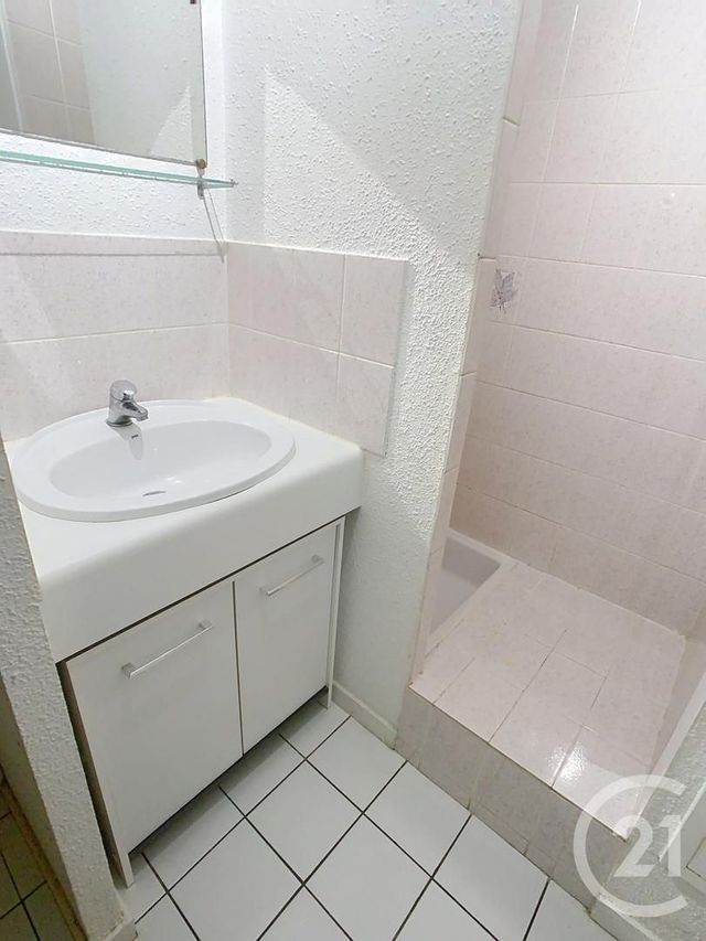 Afficher la photo en grand Appartement F2 à vendre - 2 pièces - 28.02 m2 - SARZEAU - 56 - BRETAGNE - Century 21 Sarz'Eau Immobilier