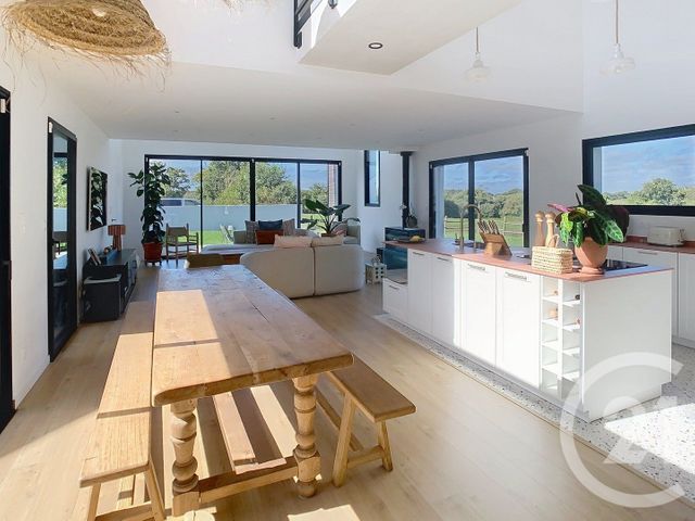 maison à vendre - 5 pièces - 138.87 m2 - LE TOUR DU PARC - 56 - BRETAGNE - Century 21 Sarz'Eau Immobilier