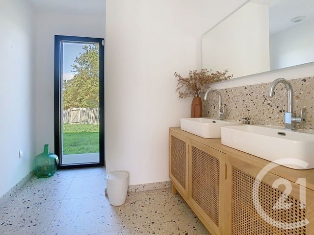 maison à vendre - 5 pièces - 138.87 m2 - LE TOUR DU PARC - 56 - BRETAGNE - Century 21 Sarz'Eau Immobilier