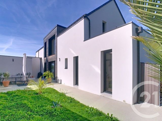 maison à vendre - 5 pièces - 138.87 m2 - LE TOUR DU PARC - 56 - BRETAGNE - Century 21 Sarz'Eau Immobilier