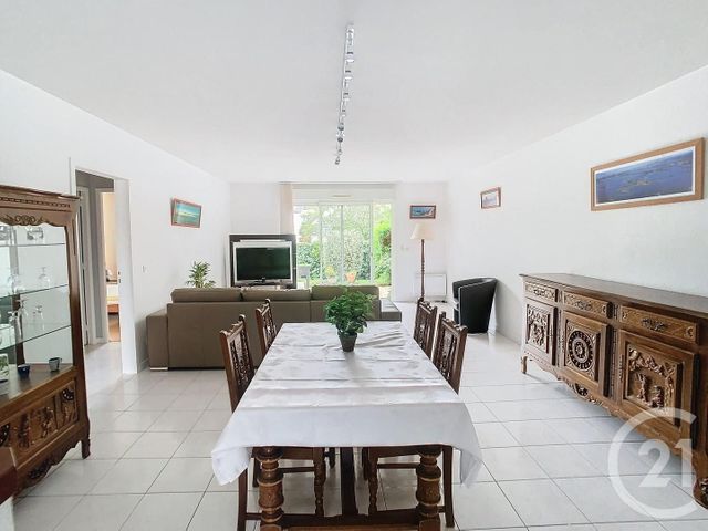 Appartement T3 à louer - 3 pièces - 71.11 m2 - SARZEAU - 56 - BRETAGNE - Century 21 Sarz'Eau Immobilier