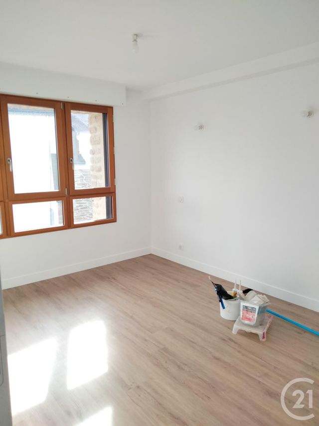 Appartement Duplex à louer - 3 pièces - 64.75 m2 - ST GILDAS DE RHUYS - 56 - BRETAGNE - Century 21 Sarz'Eau Immobilier