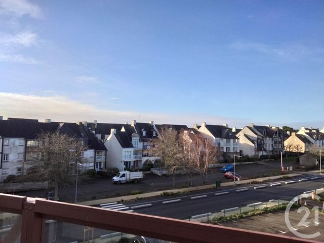 Appartement Duplex à louer - 4 pièces - 55.0 m2 - ARZON - 56 - BRETAGNE - Century 21 Sarz'Eau Immobilier