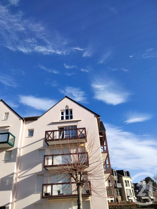 Appartement Duplex à louer - 4 pièces - 55.0 m2 - ARZON - 56 - BRETAGNE - Century 21 Sarz'Eau Immobilier