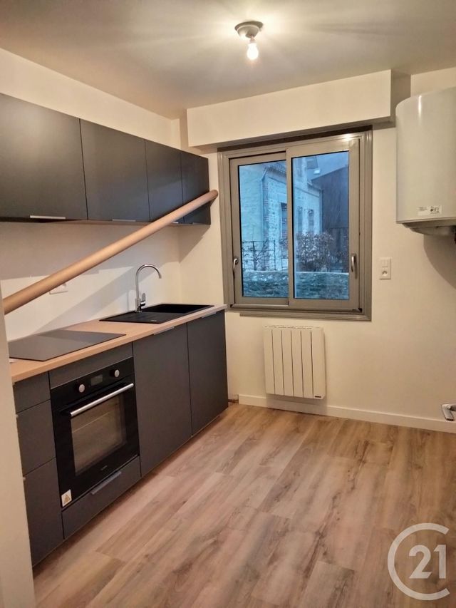 Appartement F2 à louer - 2 pièces - 41.52 m2 - VANNES - 56 - BRETAGNE - Century 21 Sarz'Eau Immobilier