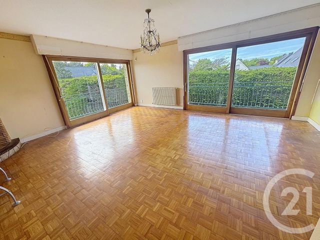 maison à vendre - 6 pièces - 119.32 m2 - LE TOUR DU PARC - 56 - BRETAGNE - Century 21 Sarz'Eau Immobilier