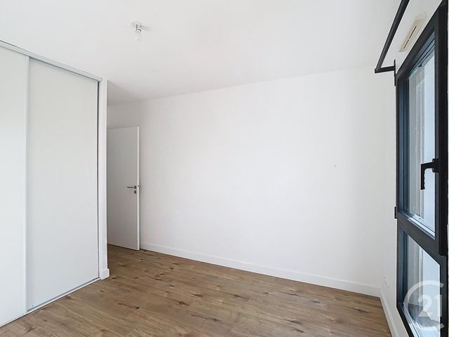 maison à louer - 6 pièces - 127.0 m2 - THEIX NOYALO - 56 - BRETAGNE - Century 21 Sarz'Eau Immobilier