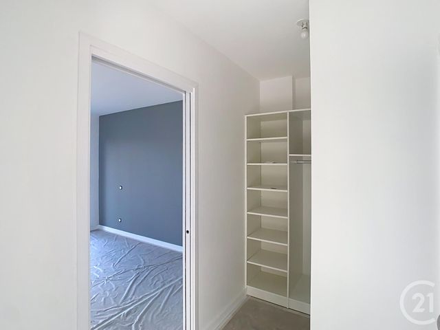 maison à louer - 6 pièces - 127.0 m2 - THEIX NOYALO - 56 - BRETAGNE - Century 21 Sarz'Eau Immobilier