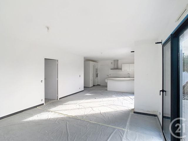 maison à louer - 6 pièces - 127.0 m2 - THEIX NOYALO - 56 - BRETAGNE - Century 21 Sarz'Eau Immobilier