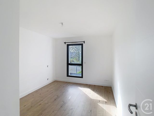 maison à louer - 6 pièces - 127.0 m2 - THEIX NOYALO - 56 - BRETAGNE - Century 21 Sarz'Eau Immobilier