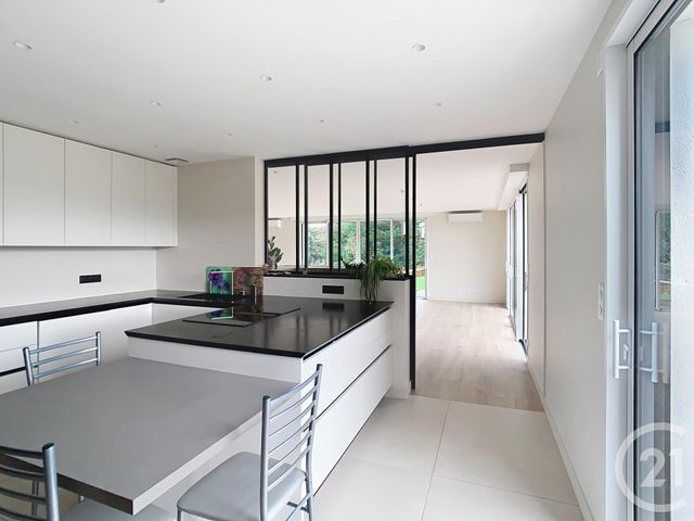 maison à louer - 6 pièces - 239.71 m2 - SARZEAU - 56 - BRETAGNE - Century 21 Sarz'Eau Immobilier