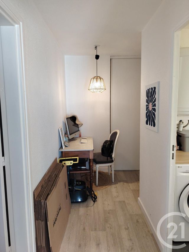 Appartement F2 à louer - 2 pièces - 34.02 m2 - VANNES - 56 - BRETAGNE - Century 21 Sarz'Eau Immobilier