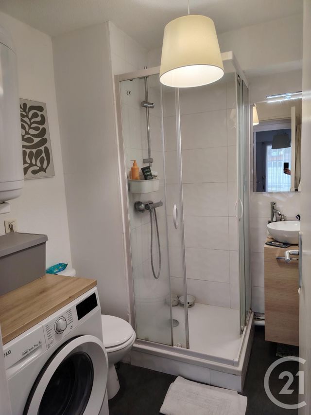 Appartement F2 à louer - 2 pièces - 34.02 m2 - VANNES - 56 - BRETAGNE - Century 21 Sarz'Eau Immobilier