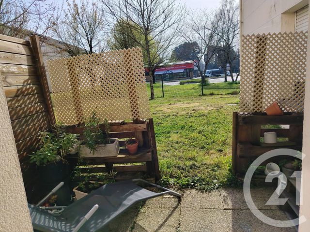 Appartement F2 à louer - 2 pièces - 34.02 m2 - VANNES - 56 - BRETAGNE - Century 21 Sarz'Eau Immobilier