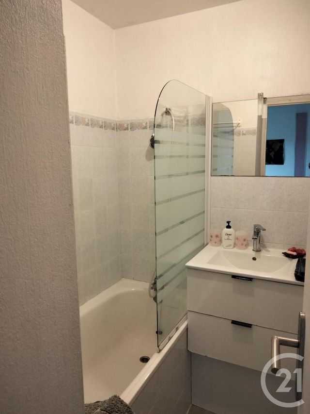 Appartement F2 à louer - 2 pièces - 30.76 m2 - ARZON - 56 - BRETAGNE - Century 21 Sarz'Eau Immobilier