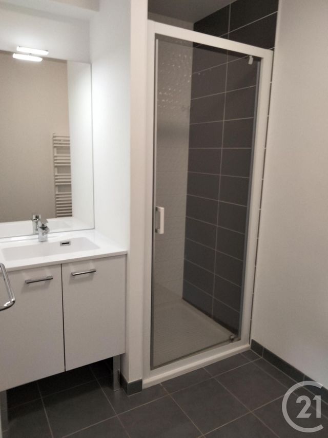 Appartement F2 à louer - 2 pièces - 44.7 m2 - ARZON - 56 - BRETAGNE - Century 21 Sarz'Eau Immobilier