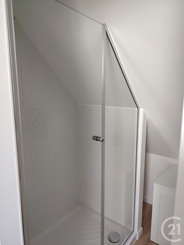maison à louer - 3 pièces - 55.0 m2 - THEIX NOYALO - 56 - BRETAGNE - Century 21 Sarz'Eau Immobilier