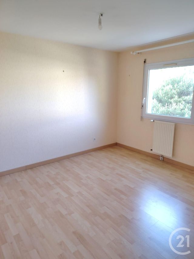 Appartement F3 à louer - 3 pièces - 81.37 m2 - VANNES - 56 - BRETAGNE - Century 21 Sarz'Eau Immobilier