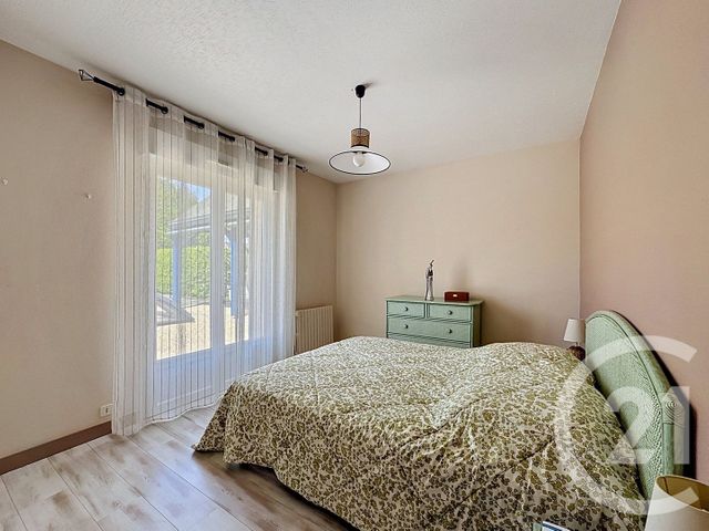 maison à vendre - 6 pièces - 175.3 m2 - ST ARMEL - 56 - BRETAGNE - Century 21 Sarz'Eau Immobilier