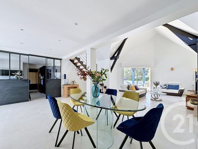 maison à vendre - 6 pièces - 175.3 m2 - ST ARMEL - 56 - BRETAGNE - Century 21 Sarz'Eau Immobilier