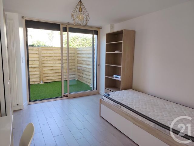 Appartement F1 à louer - 1 pièce - 21.3 m2 - VANNES - 56 - BRETAGNE - Century 21 Sarz'Eau Immobilier