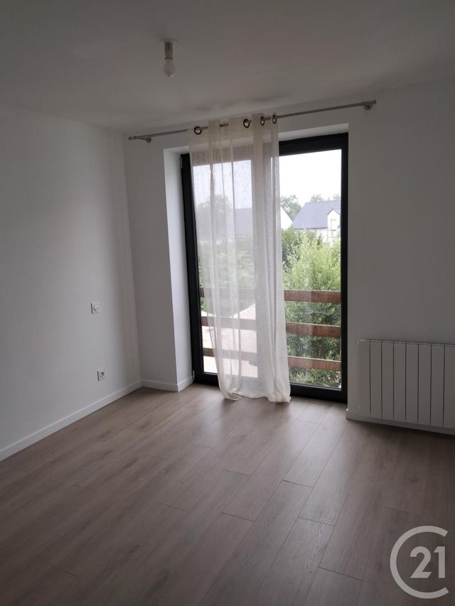 Appartement F3 à louer - 3 pièces - 60.0 m2 - ST GILDAS DE RHUYS - 56 - BRETAGNE - Century 21 Sarz'Eau Immobilier