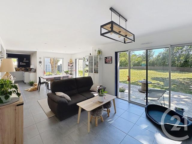maison à vendre - 6 pièces - 128.45 m2 - LE TOUR DU PARC - 56 - BRETAGNE - Century 21 Sarz'Eau Immobilier