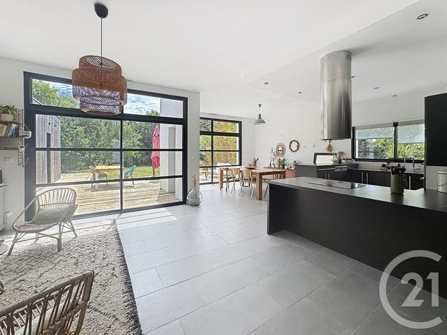 maison à vendre - 7 pièces - 223.62 m2 - LE HEZO - 56 - BRETAGNE - Century 21 Sarz'Eau Immobilier