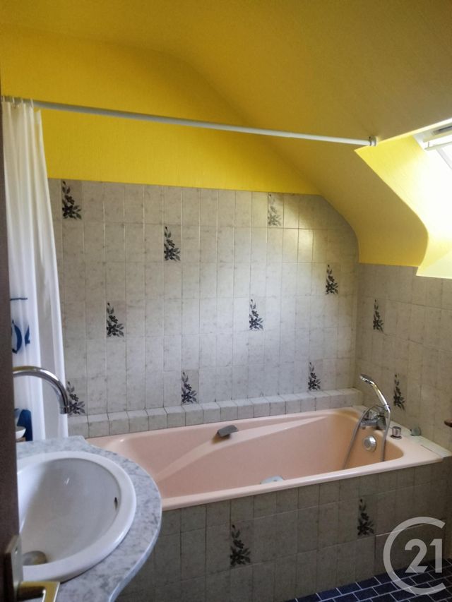 maison à louer - 6 pièces - 126.0 m2 - SULNIAC - 56 - BRETAGNE - Century 21 Sarz'Eau Immobilier
