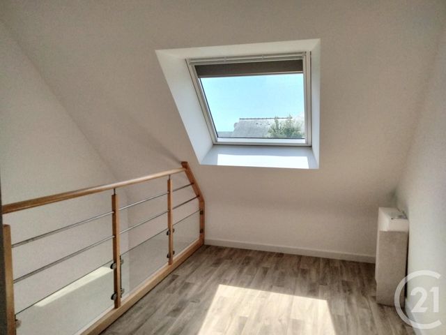 maison à louer - 4 pièces - 80.57 m2 - ST GILDAS DE RHUYS - 56 - BRETAGNE - Century 21 Sarz'Eau Immobilier