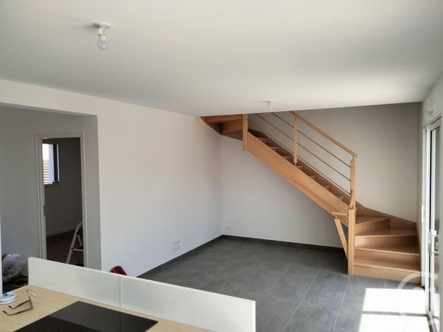 maison à louer - 4 pièces - 80.57 m2 - ST GILDAS DE RHUYS - 56 - BRETAGNE - Century 21 Sarz'Eau Immobilier