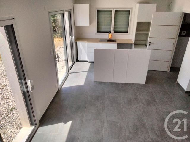 maison à louer - 4 pièces - 80.57 m2 - ST GILDAS DE RHUYS - 56 - BRETAGNE - Century 21 Sarz'Eau Immobilier