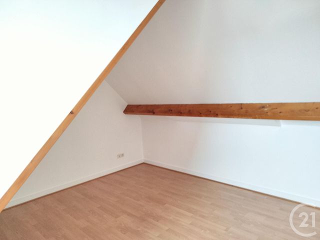 Appartement Duplex à louer - 2 pièces - 39.66 m2 - VANNES - 56 - BRETAGNE - Century 21 Sarz'Eau Immobilier