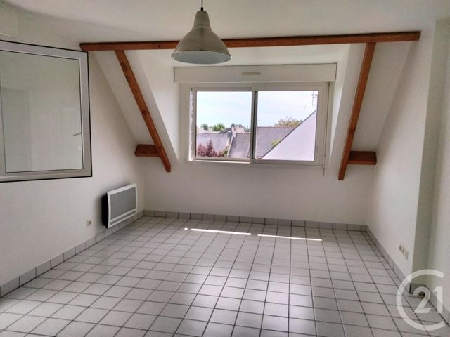 Appartement Duplex à louer - 2 pièces - 39.66 m2 - VANNES - 56 - BRETAGNE - Century 21 Sarz'Eau Immobilier