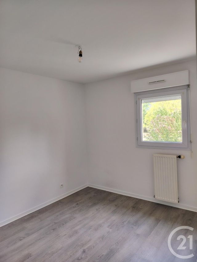 Appartement F3 à louer - 3 pièces - 54.65 m2 - VANNES - 56 - BRETAGNE - Century 21 Sarz'Eau Immobilier