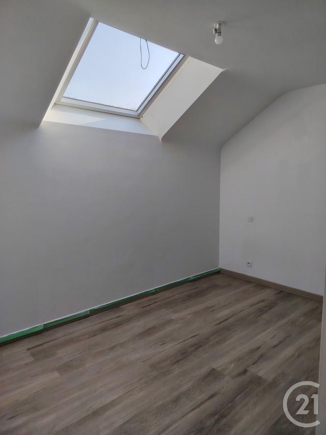 maison à louer - 6 pièces - 117.0 m2 - THEIX NOYALO - 56 - BRETAGNE - Century 21 Sarz'Eau Immobilier