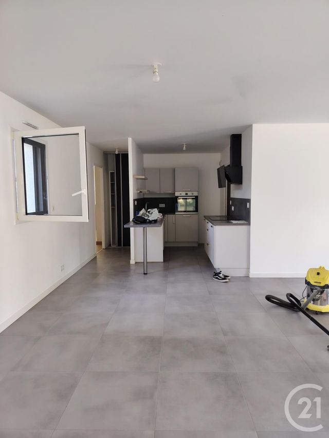 maison à louer - 6 pièces - 117.0 m2 - THEIX NOYALO - 56 - BRETAGNE - Century 21 Sarz'Eau Immobilier