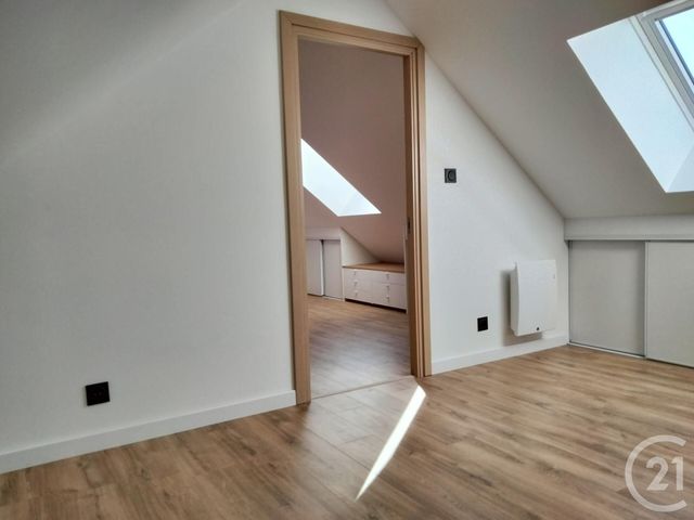 maison à louer - 3 pièces - 45.5 m2 - ST GILDAS DE RHUYS - 56 - BRETAGNE - Century 21 Sarz'Eau Immobilier
