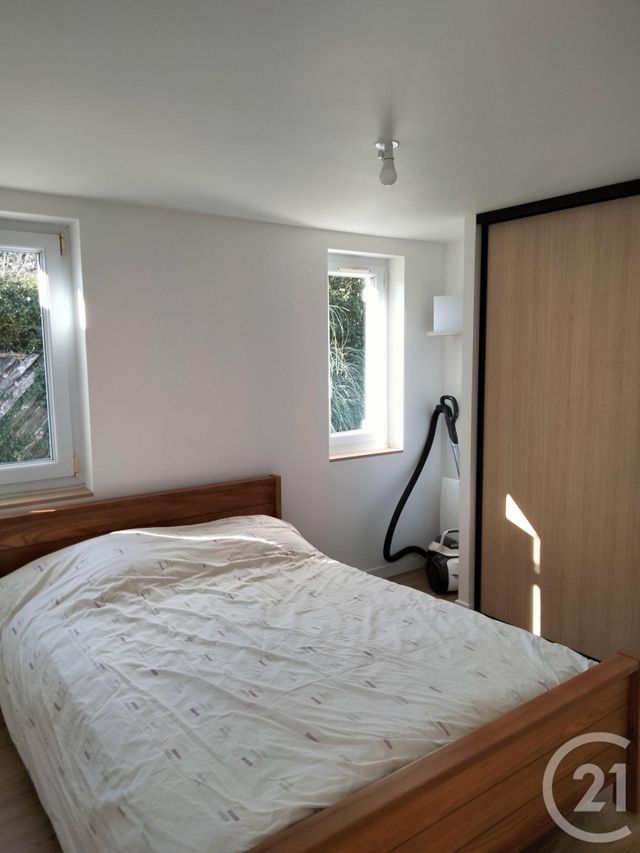 maison à louer - 3 pièces - 45.5 m2 - ST GILDAS DE RHUYS - 56 - BRETAGNE - Century 21 Sarz'Eau Immobilier