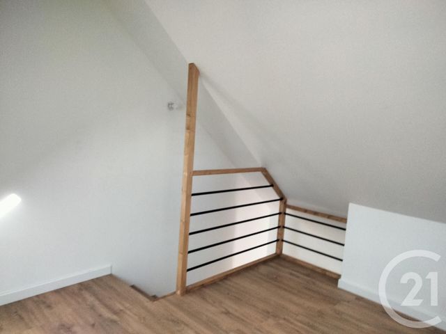 maison à louer - 3 pièces - 45.5 m2 - ST GILDAS DE RHUYS - 56 - BRETAGNE - Century 21 Sarz'Eau Immobilier