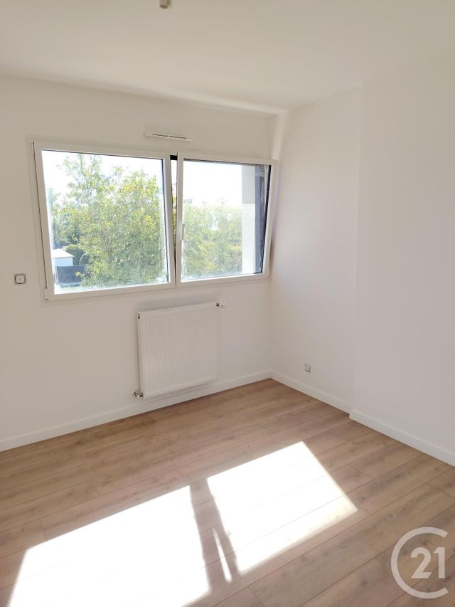 maison à louer - 4 pièces - 86.3 m2 - TREFFLEAN - 56 - BRETAGNE - Century 21 Sarz'Eau Immobilier