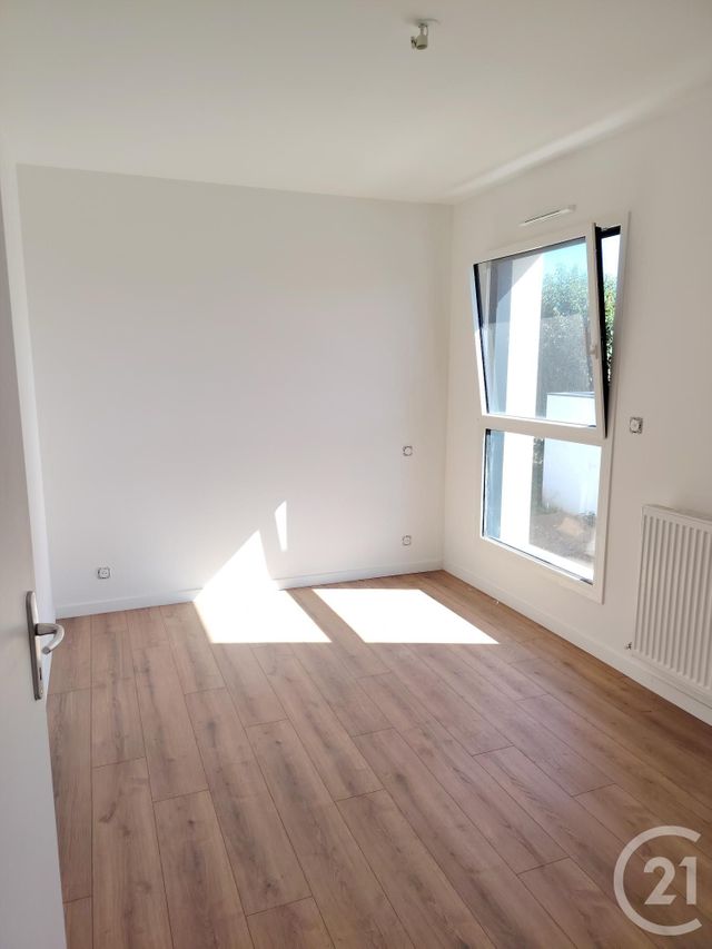 maison à louer - 4 pièces - 86.3 m2 - TREFFLEAN - 56 - BRETAGNE - Century 21 Sarz'Eau Immobilier