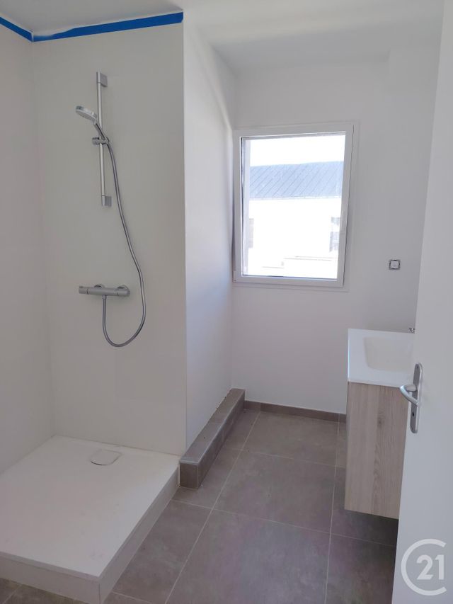 maison à louer - 4 pièces - 86.3 m2 - TREFFLEAN - 56 - BRETAGNE - Century 21 Sarz'Eau Immobilier