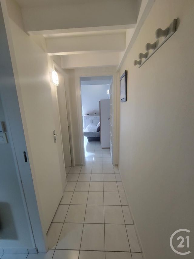 Appartement Duplex à louer - 2 pièces - 24.6 m2 - SARZEAU - 56 - BRETAGNE - Century 21 Sarz'Eau Immobilier