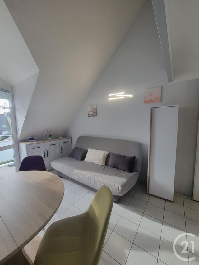 Appartement Duplex à louer - 2 pièces - 24.6 m2 - SARZEAU - 56 - BRETAGNE - Century 21 Sarz'Eau Immobilier